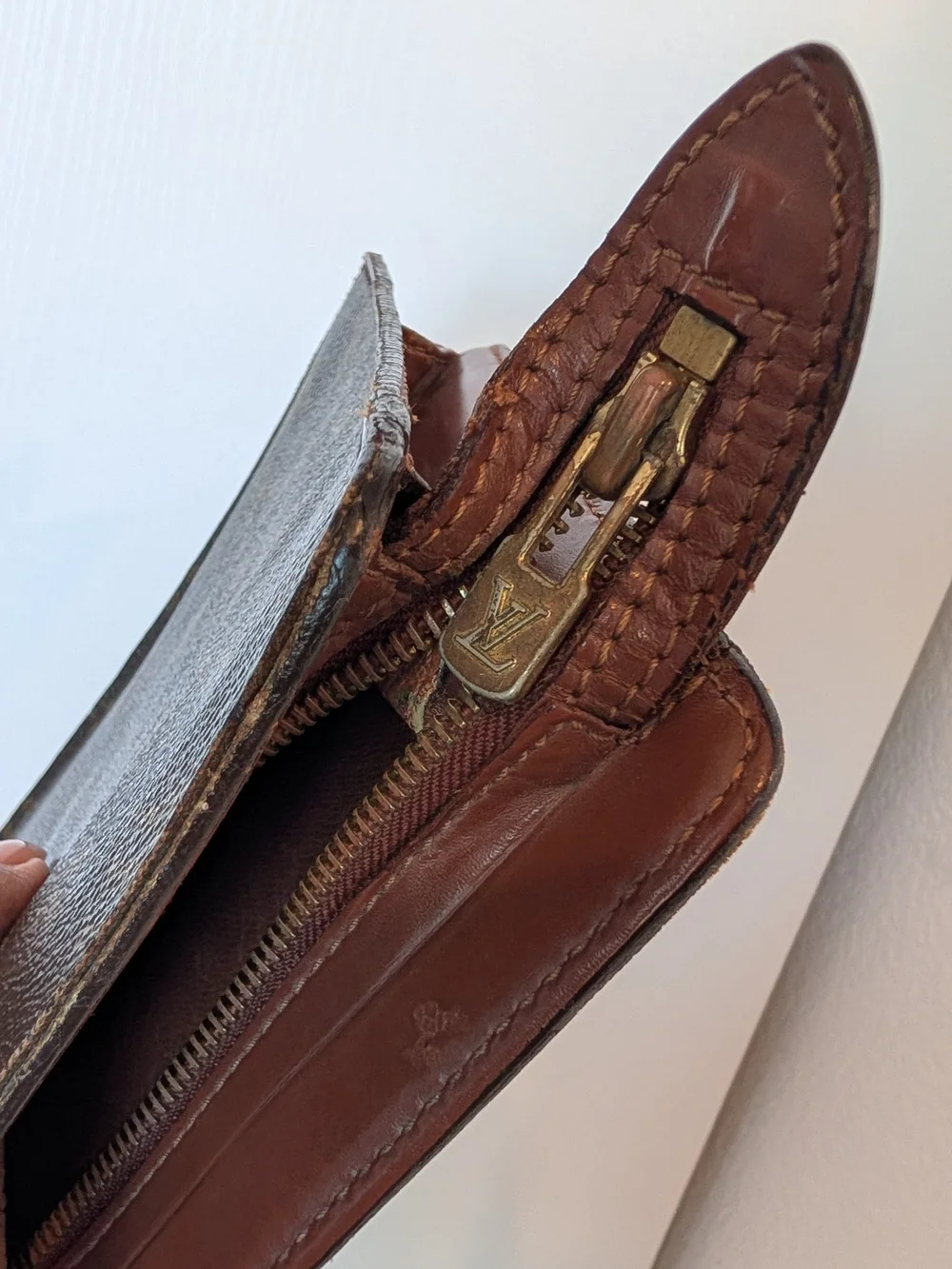 Louis Vuitton Vintage Monogram Canvas Clutch - Brown/Gold